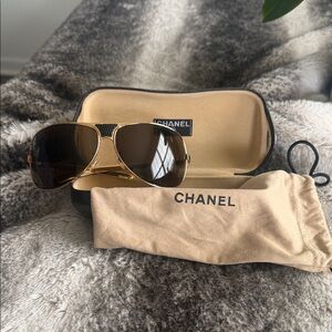 CHANEL Women’s Sunglasses with Gold Frame and Brown Lenses